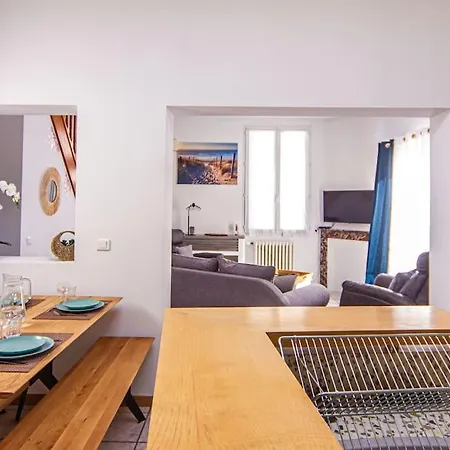 Jolie Maison De La Rochelle (Charente-Maritime)